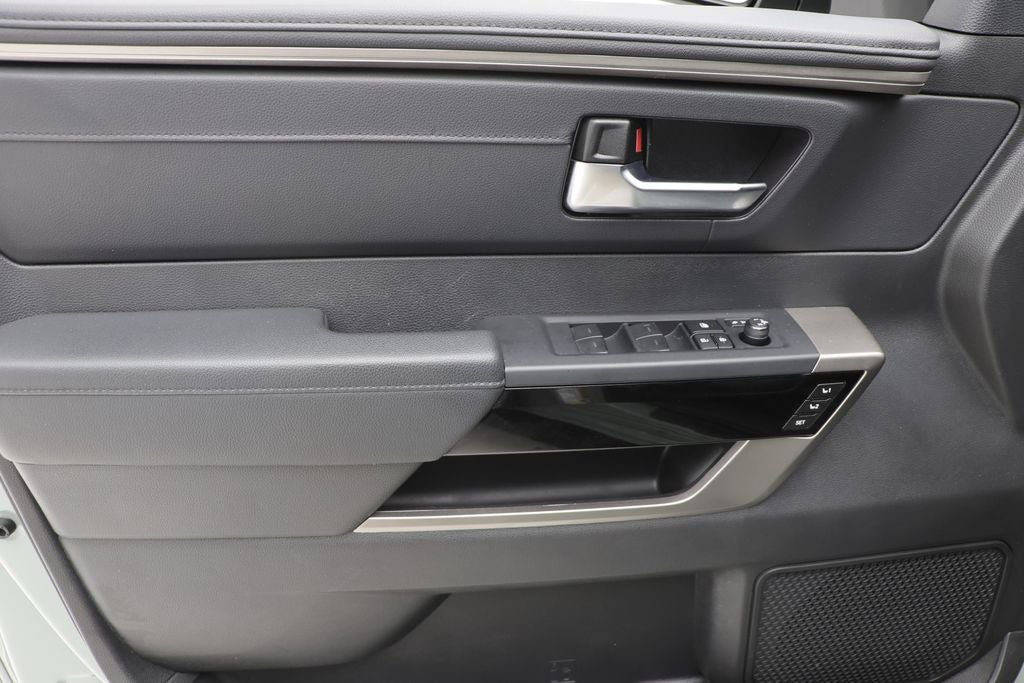 Used 2025 Toyota Sequoia Limited image 15