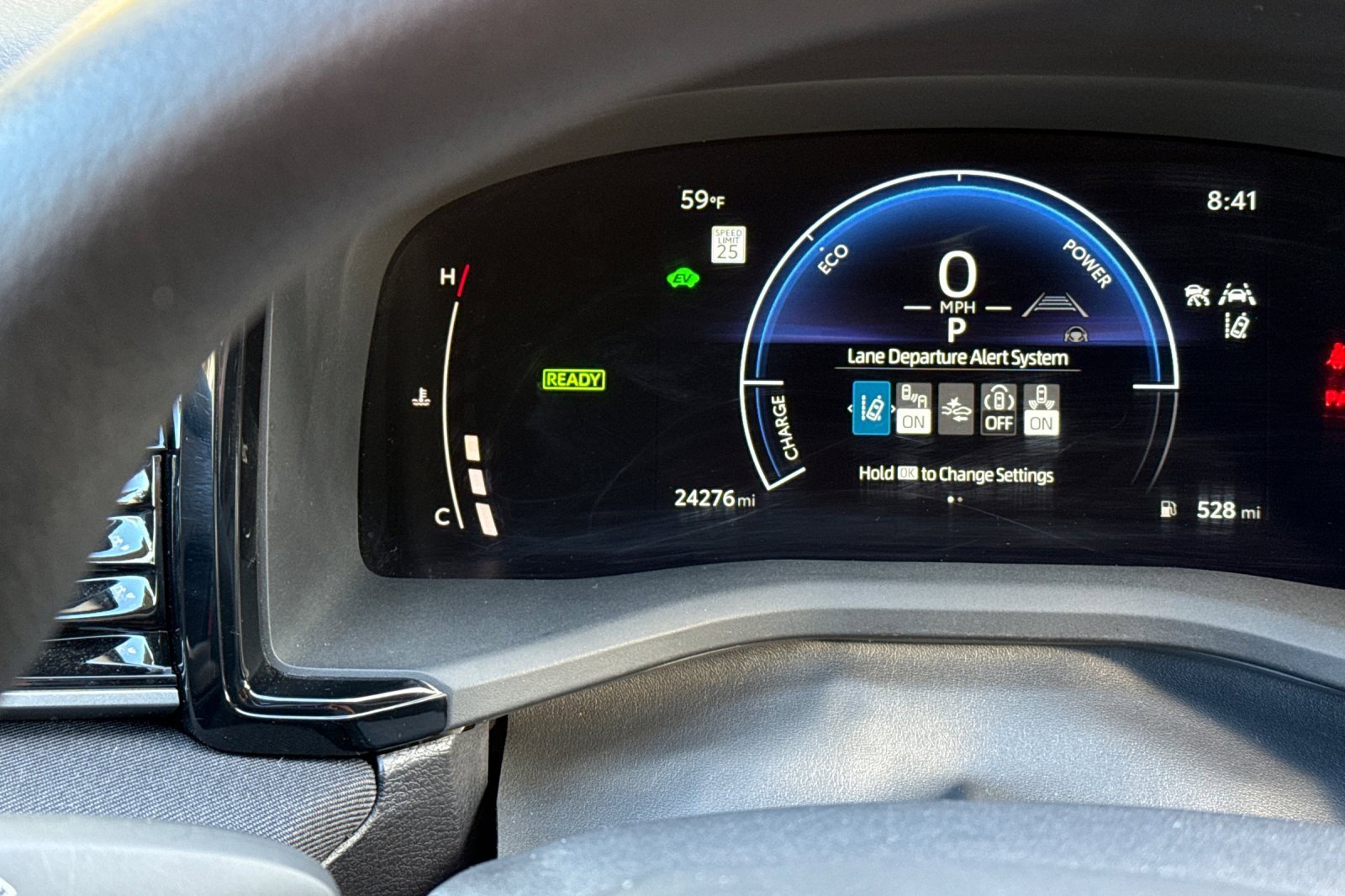 Used 2025 Toyota Camry LE image 33