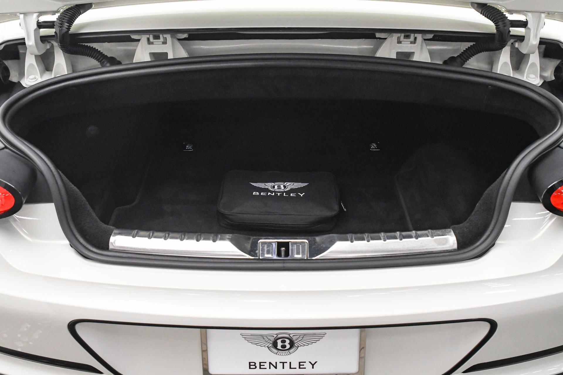 Used 2022 Bentley Continental GT Speed image 11