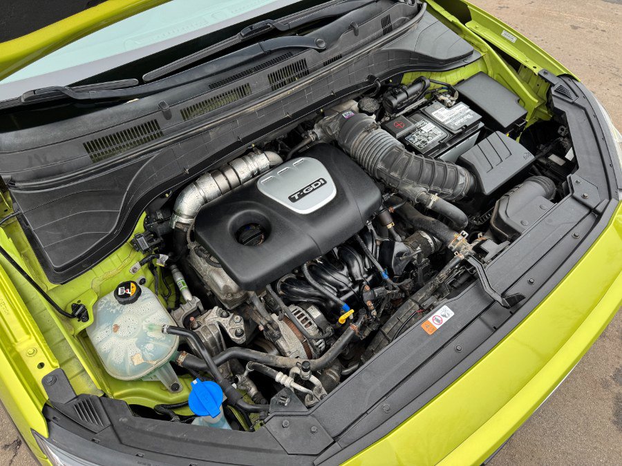 Used 2019 Hyundai Kona Limited image 26