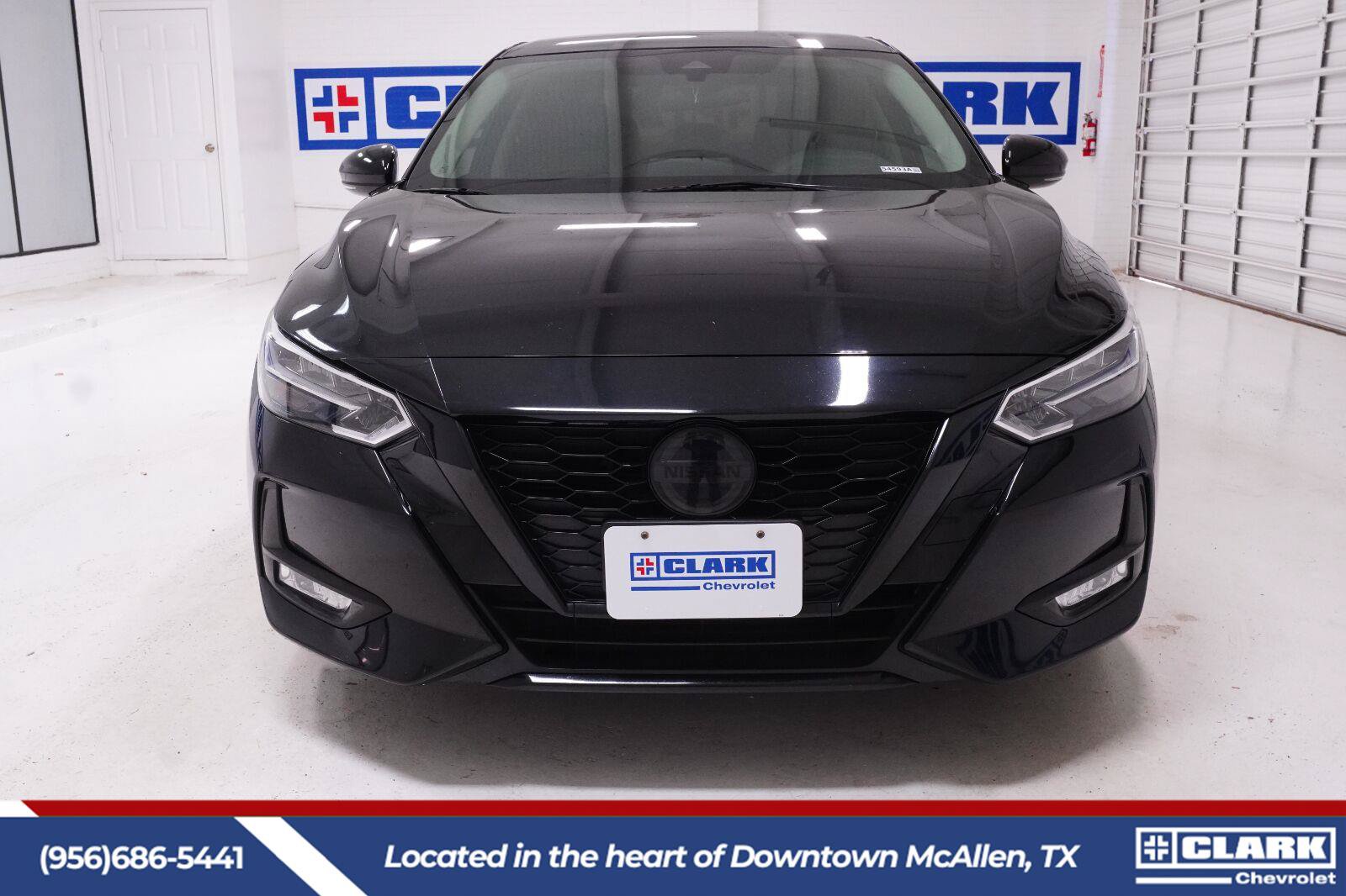 Used 2022 Nissan Sentra SR w/ Midnight Edition FWD image 3
