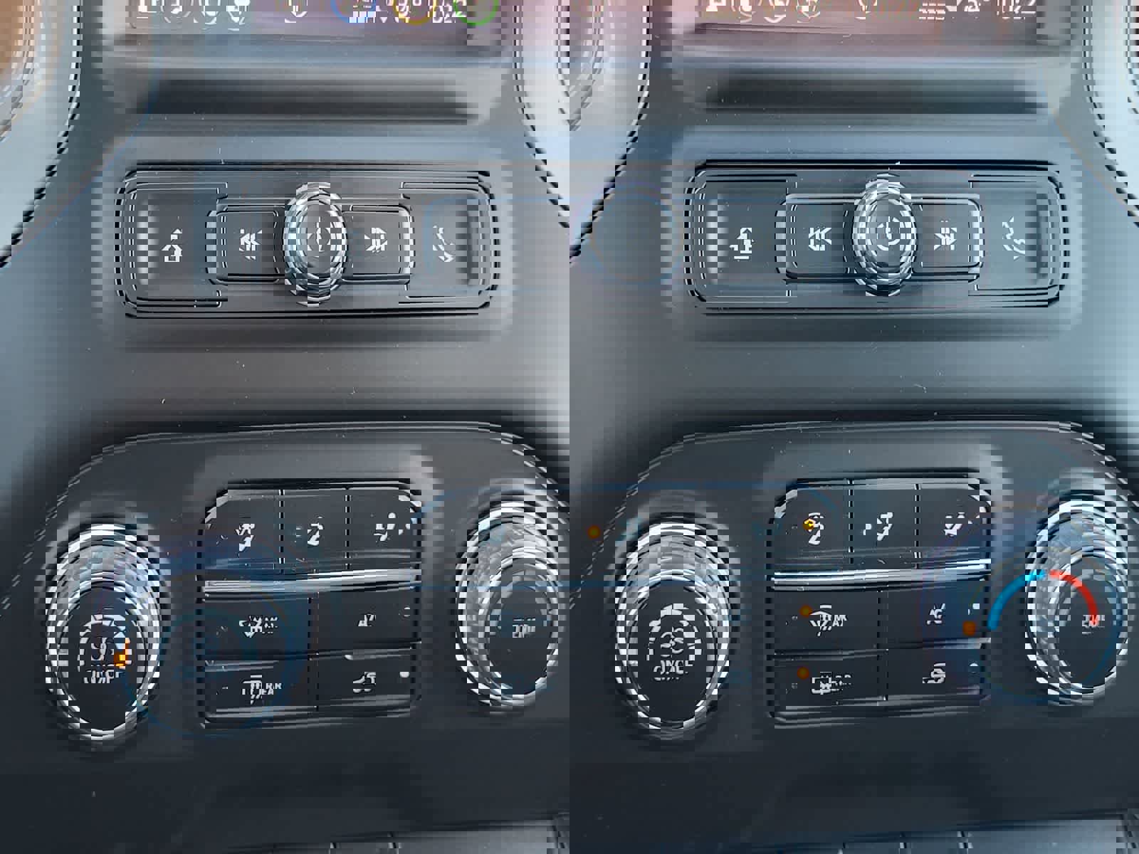 Used 2025 Chevrolet Silverado 1500 Custom image 21