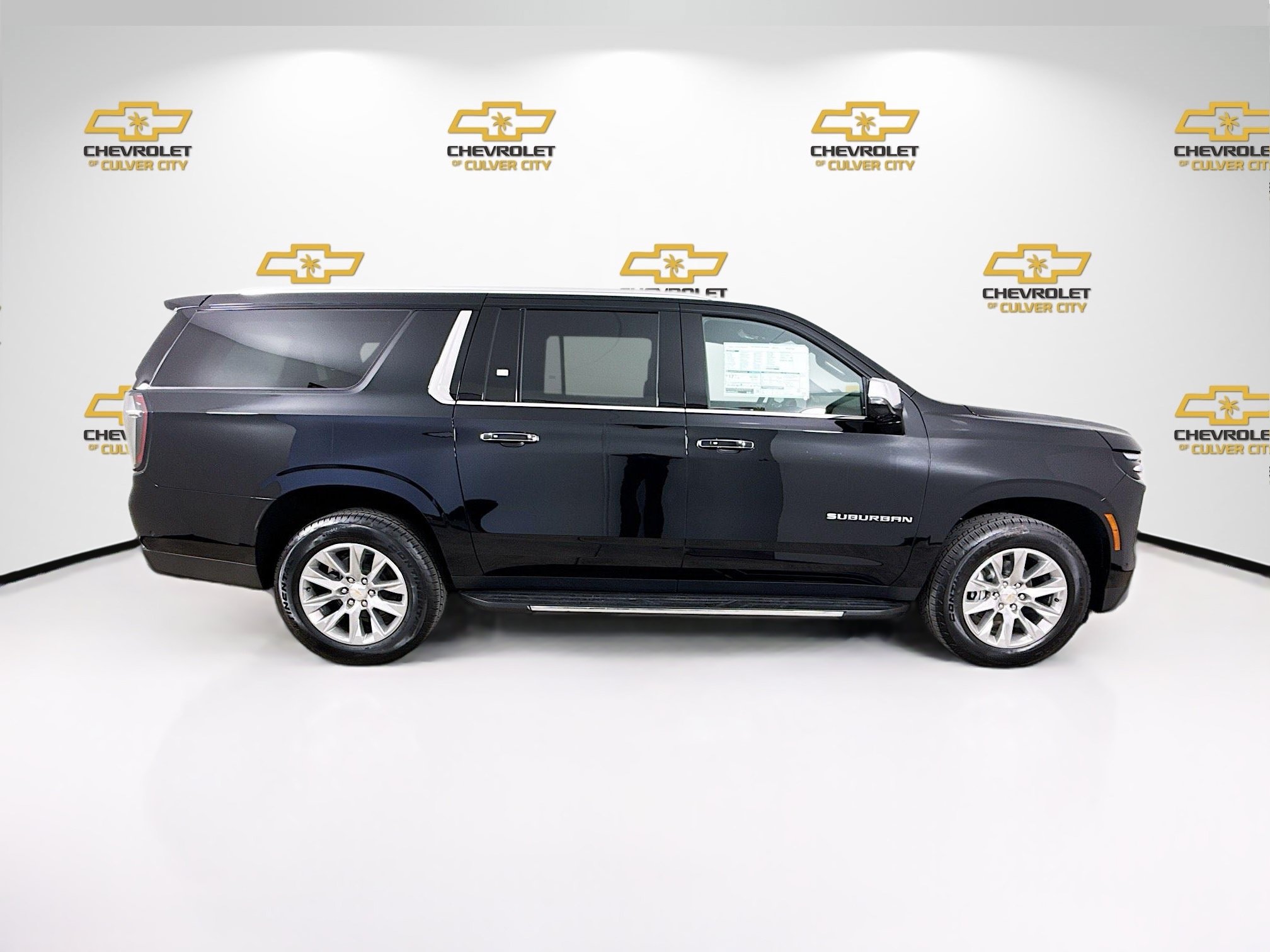 New 2026 Chevrolet Suburban Premier RWD image 9