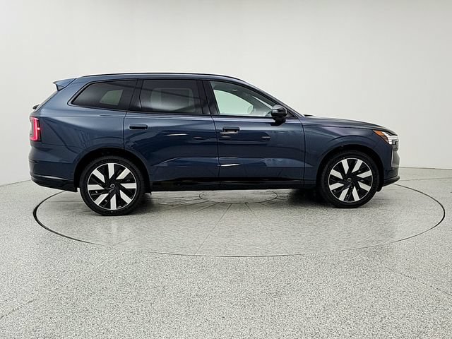 New 2026 Volvo EX90 Plus AWD/4WD image 4