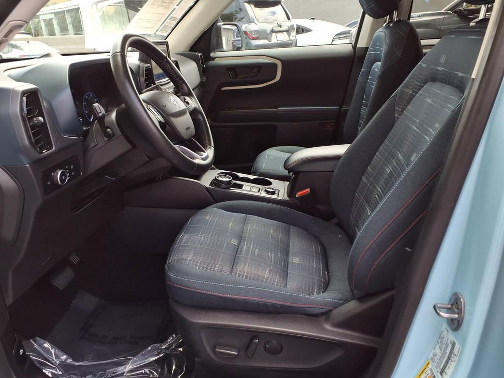 Used 2023 Ford Bronco Sport Heritage w/ Heritage Convenience Package AWD/4WD image 16