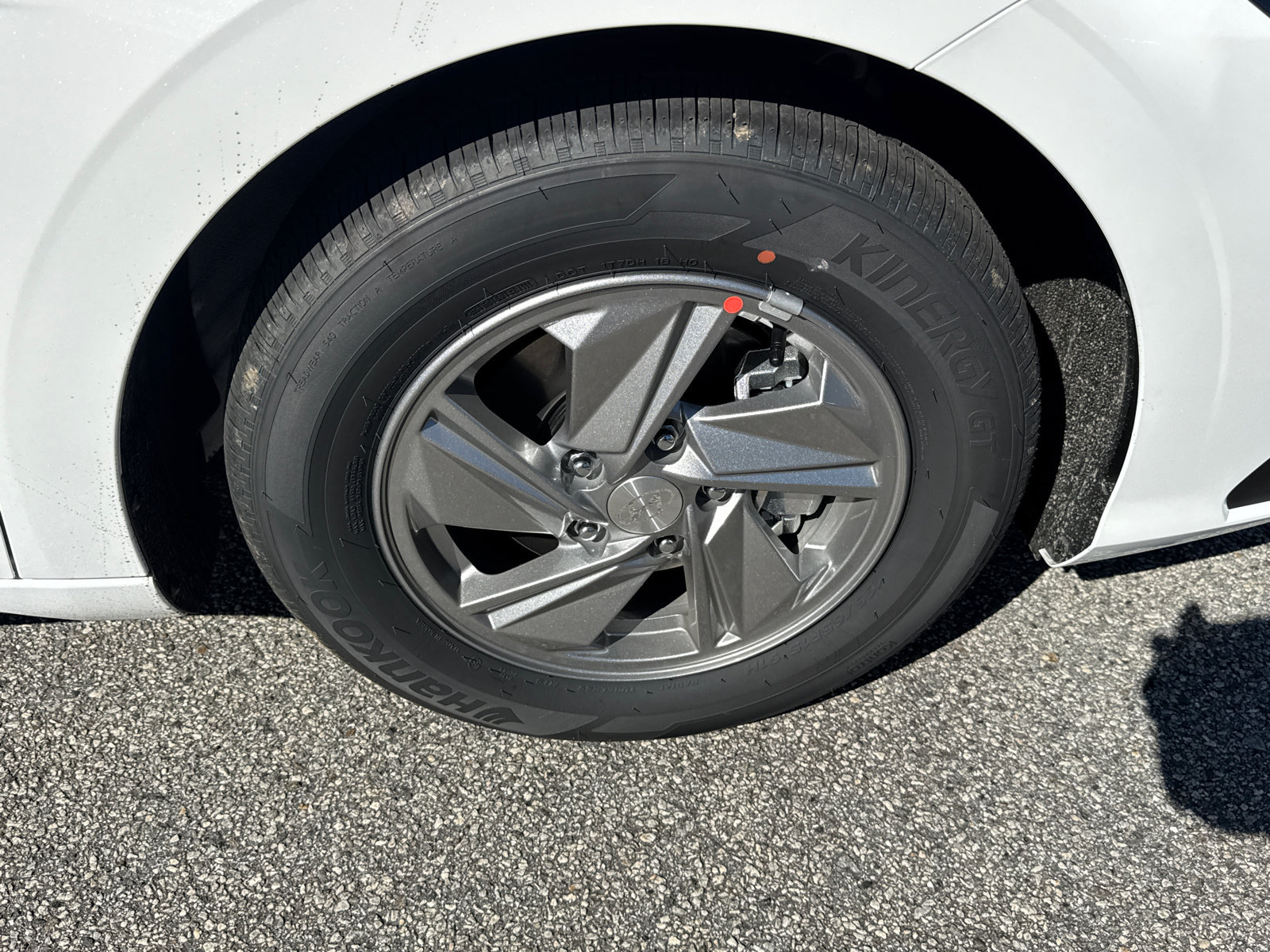 New 2026 Hyundai Elantra SE FWD image 13