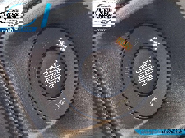 Used 2025 Jeep Wrangler Willys image 22