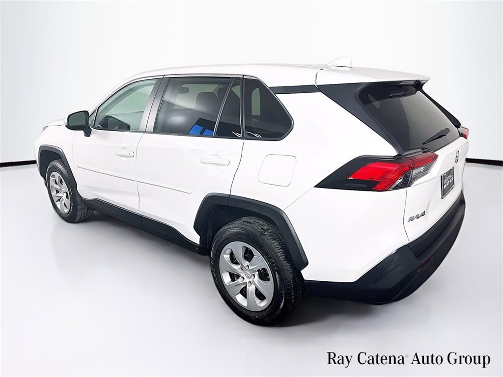 Used 2023 Toyota RAV4 LE image 5