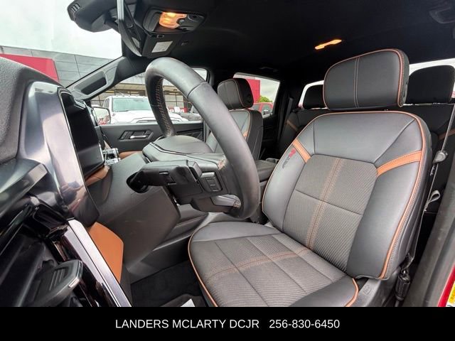 Used 2024 GMC Canyon AT4 w/ Technology Package AWD/4WD image 21