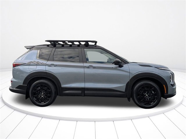 New 2026 Mitsubishi Outlander Trail Edition image 2