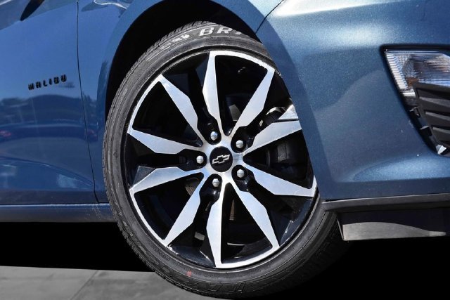 Used 2024 Chevrolet Malibu RS FWD image 3