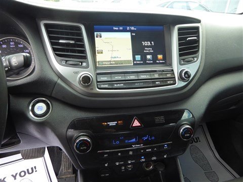 Used 2016 Hyundai Tucson Limited image 14