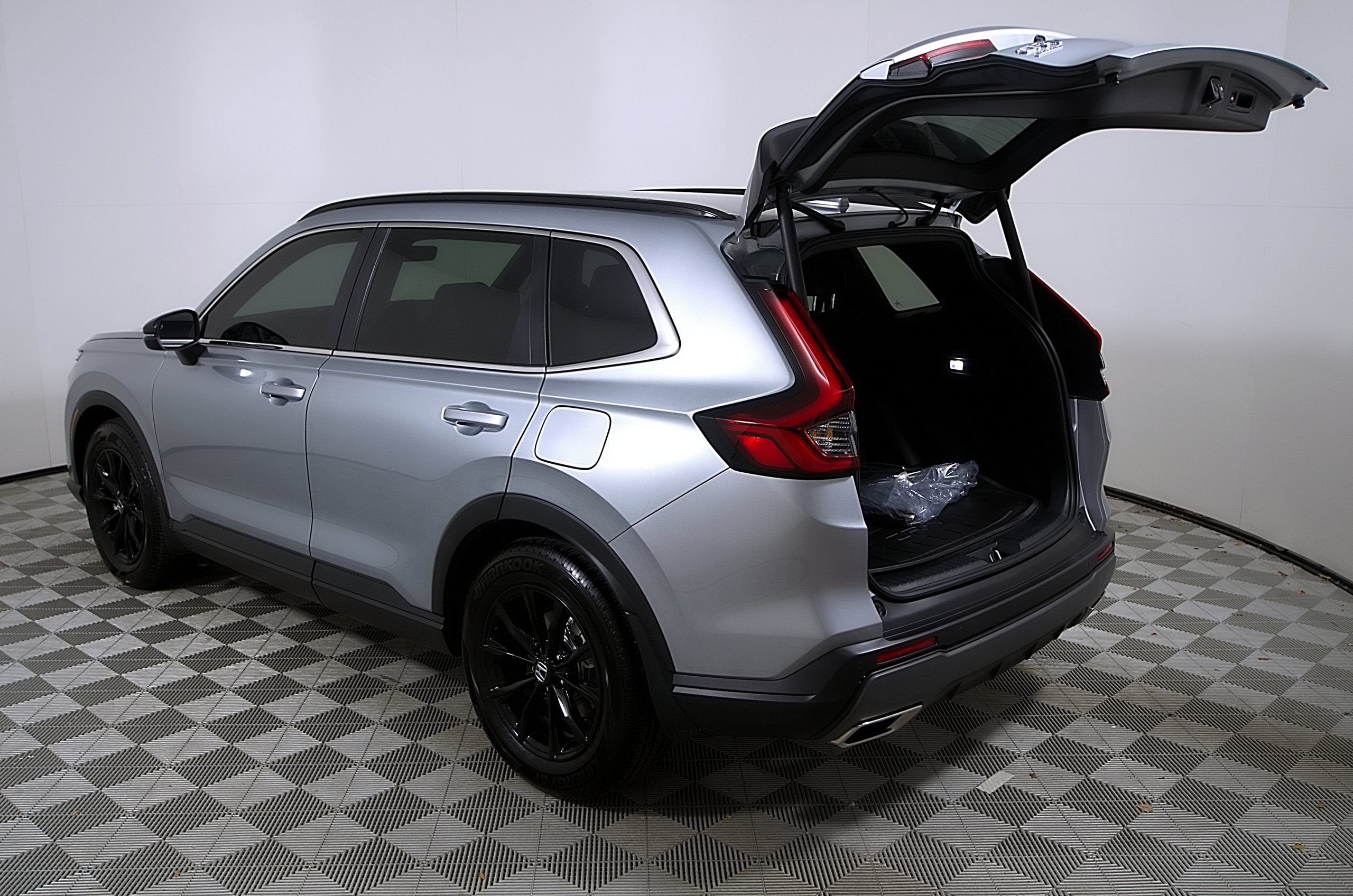 Used 2026 Honda CR-V Sport-L image 10