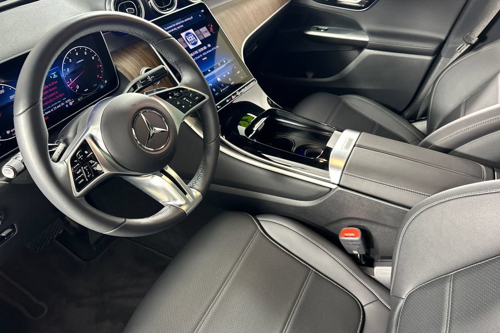 Certified 2026 Mercedes-Benz GLC 300 4MATIC image 11