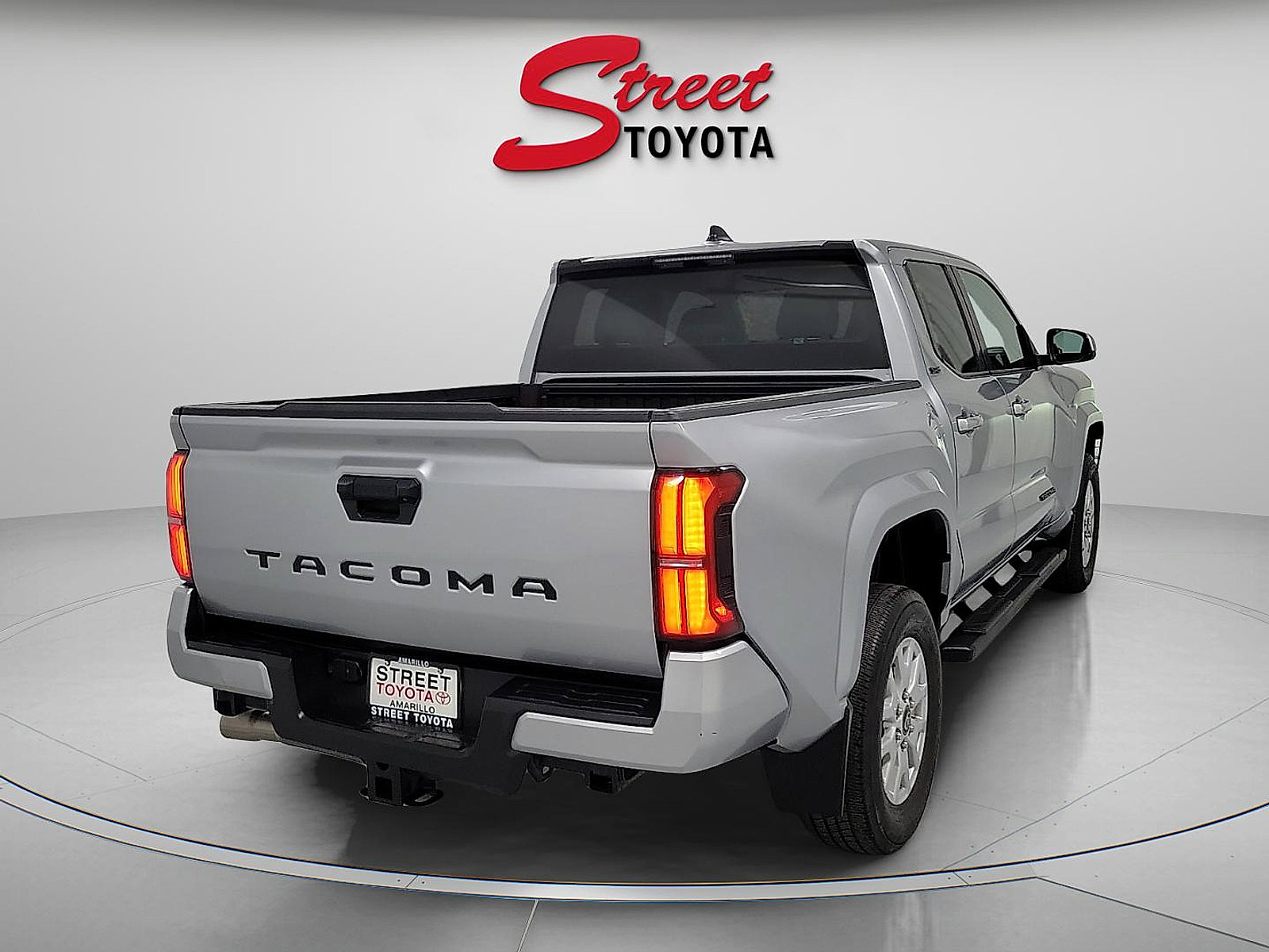 Certified 2024 Toyota Tacoma SR5 RWD image 4