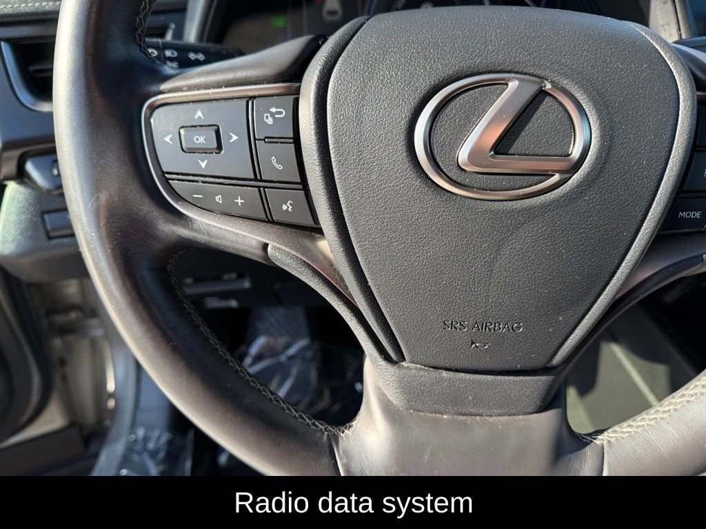 Used 2021 Lexus UX 250h w/ Premium Package image 10