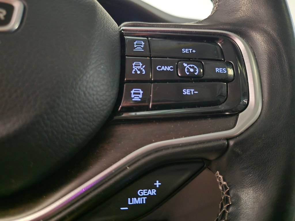 Used 2022 Jeep Grand Wagoneer Series I AWD/4WD image 16
