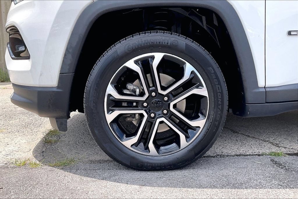 Used 2022 Jeep Compass Limited AWD/4WD image 9