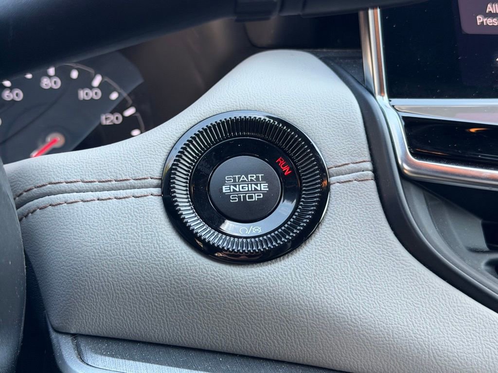 Certified 2025 Jeep Compass Limited AWD/4WD image 27