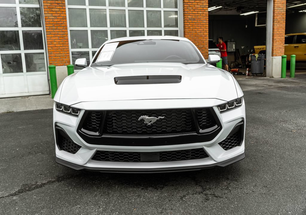 Used 2024 Ford Mustang GT Premium w/ GT Performance Package RWD image 28