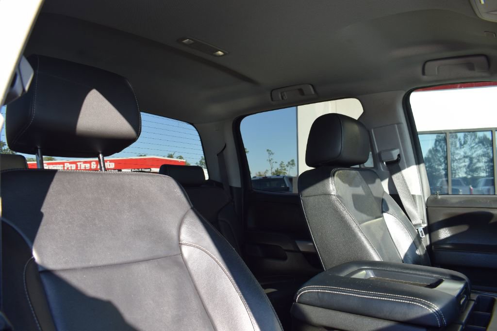 Used 2018 Chevrolet Silverado 1500 LT w/ All Star Edition image 17