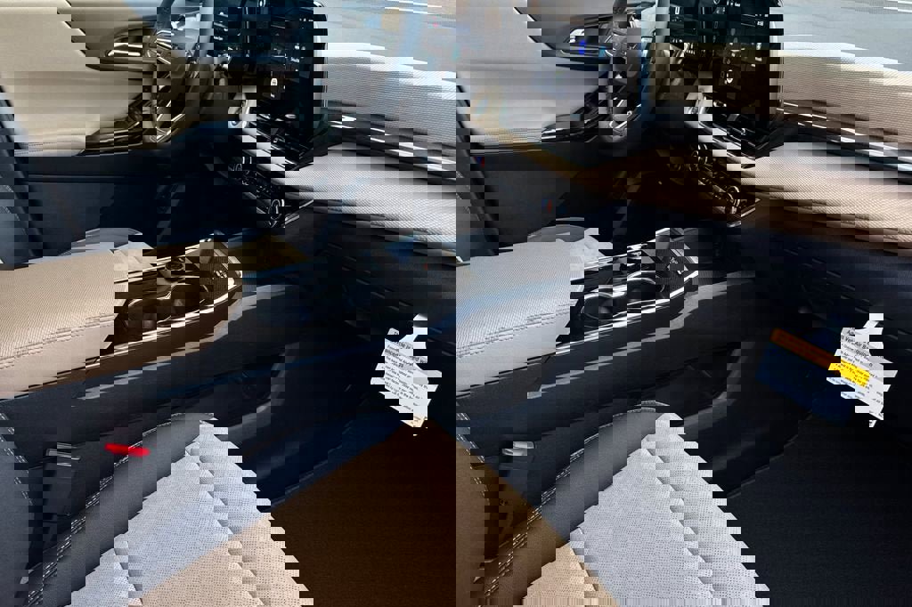 New 2026 Chevrolet Equinox ACTIV image 16