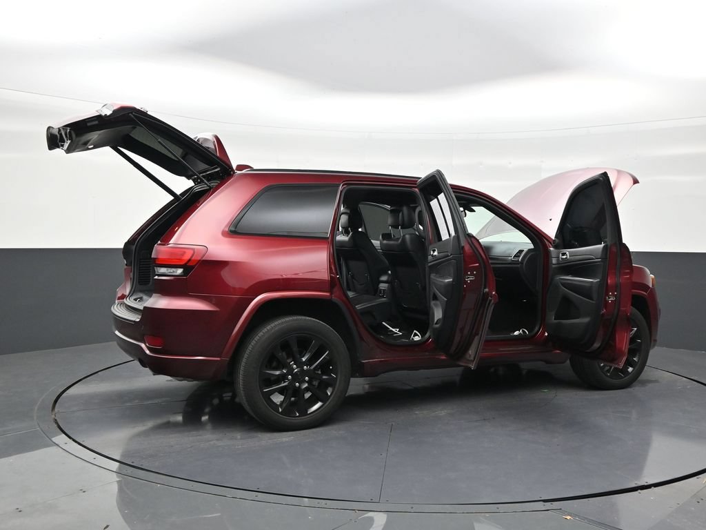 Used 2021 Jeep Grand Cherokee Laredo X RWD image 28