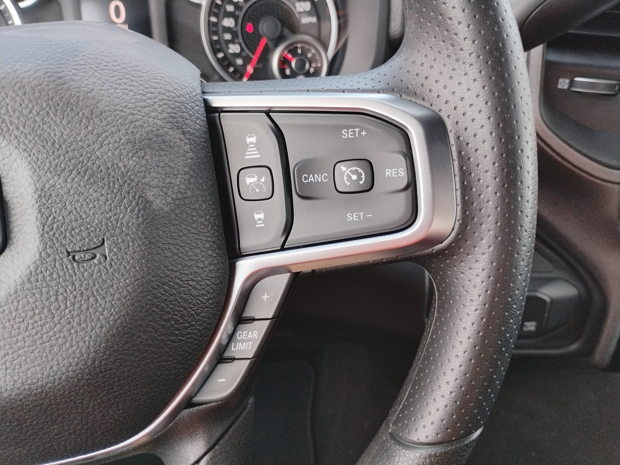 New 2027 RAM 2500 Tradesman AWD/4WD image 39