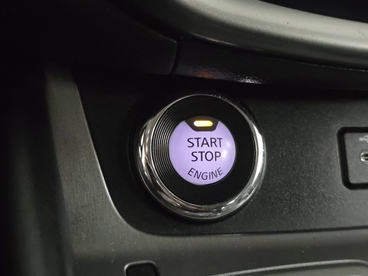 Used 2024 Nissan Murano SV image 34