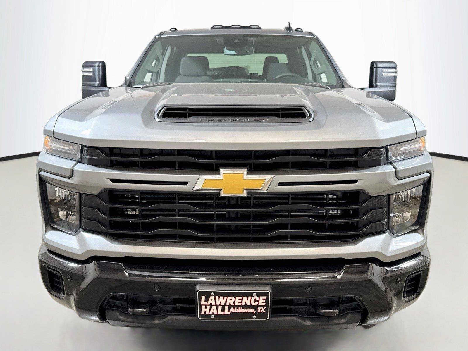 New 2026 Chevrolet Silverado 2500 Custom w/ Custom Value Package AWD/4WD image 2