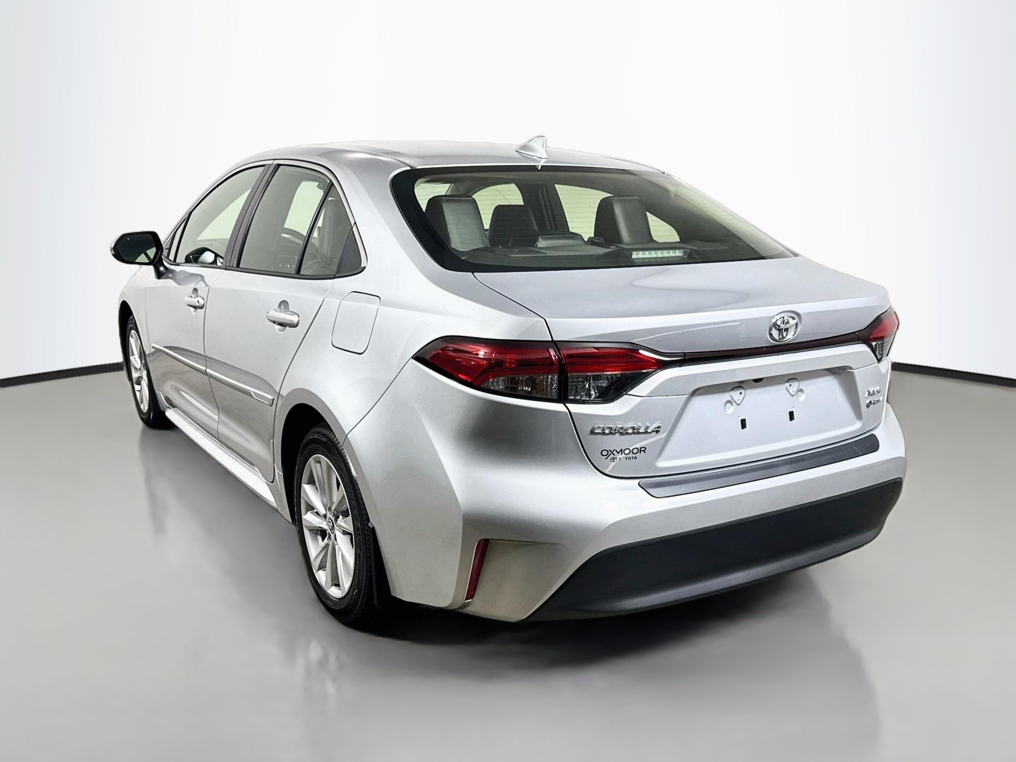 New 2026 Toyota Corolla XLE FWD image 5