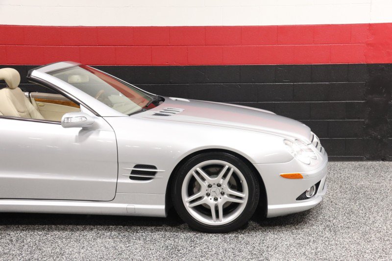 Used 2008 Mercedes-Benz SL 550 image 6