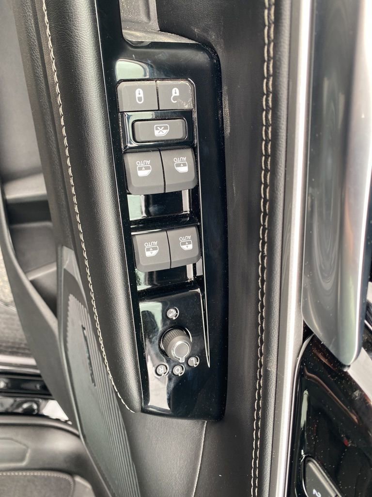 New 2026 Jeep Grand Wagoneer L Limited image 10