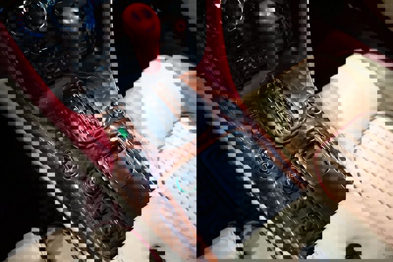 Used 1997 Aston Martin DB7 Volante image 35