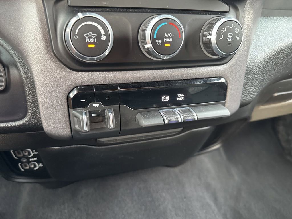 Certified 2022 RAM 2500 Big Horn image 8