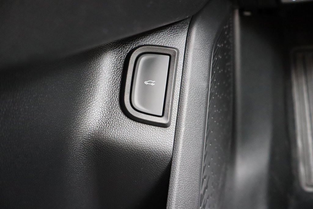 New 2026 Chevrolet Equinox LT w/ Convenience Package II image 15