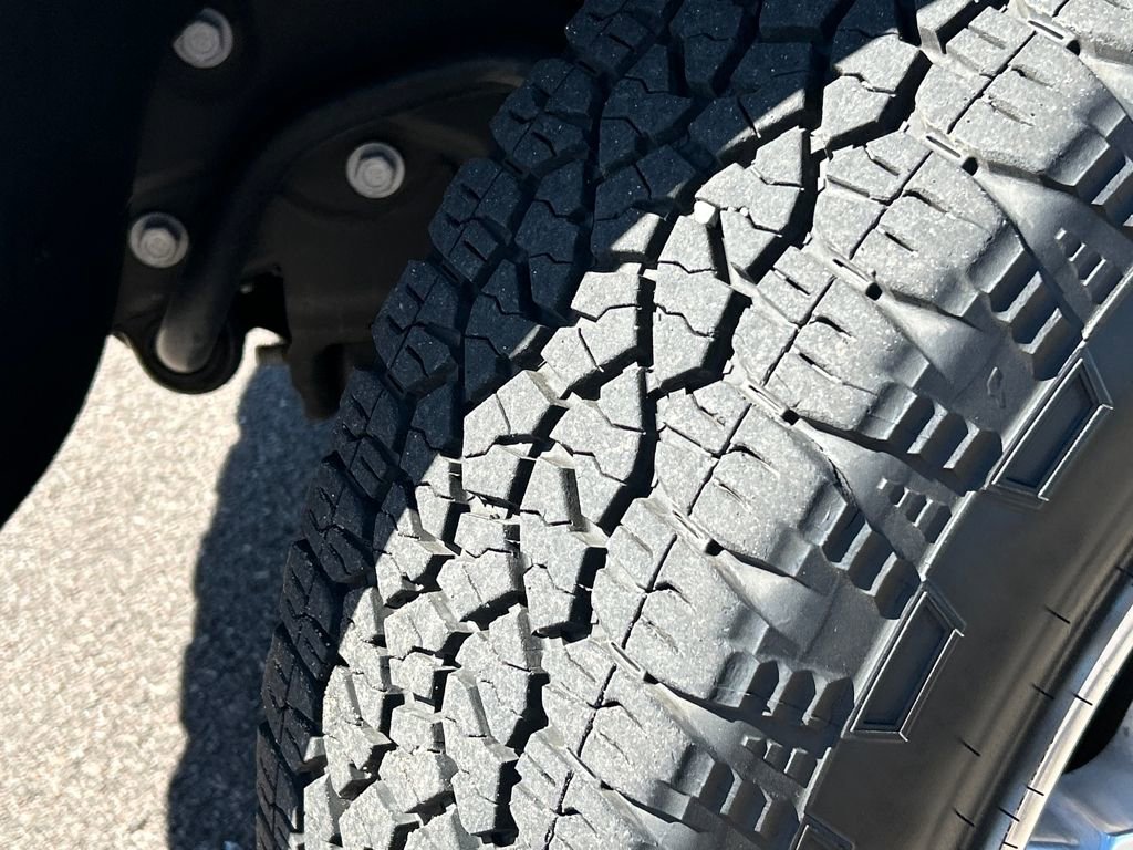 Used 2023 GMC Sierra 2500 Denali w/ Denali Ultimate Package image 24