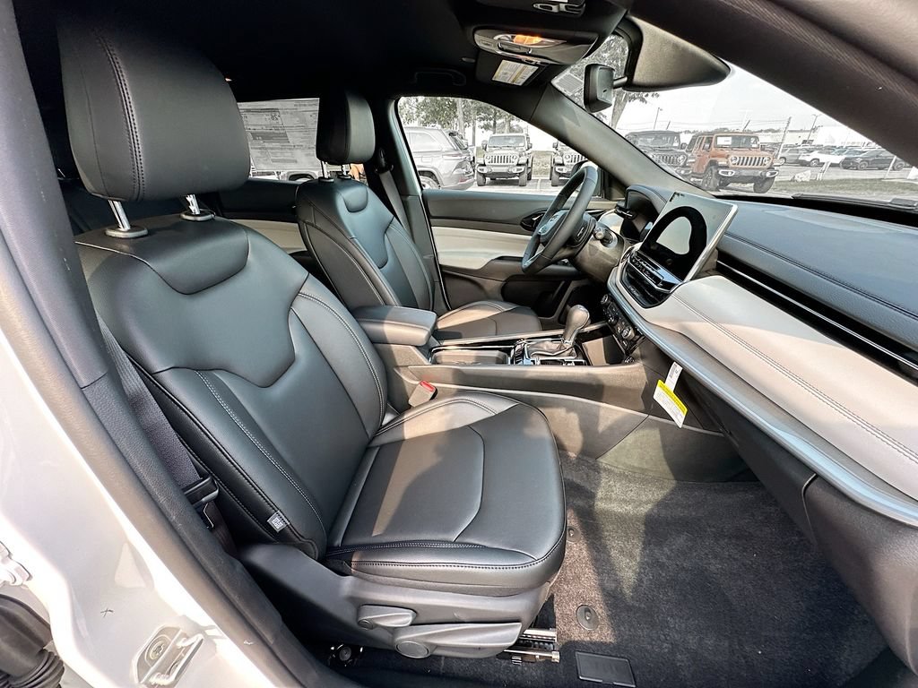 New 2026 Jeep Compass Limited AWD/4WD image 34