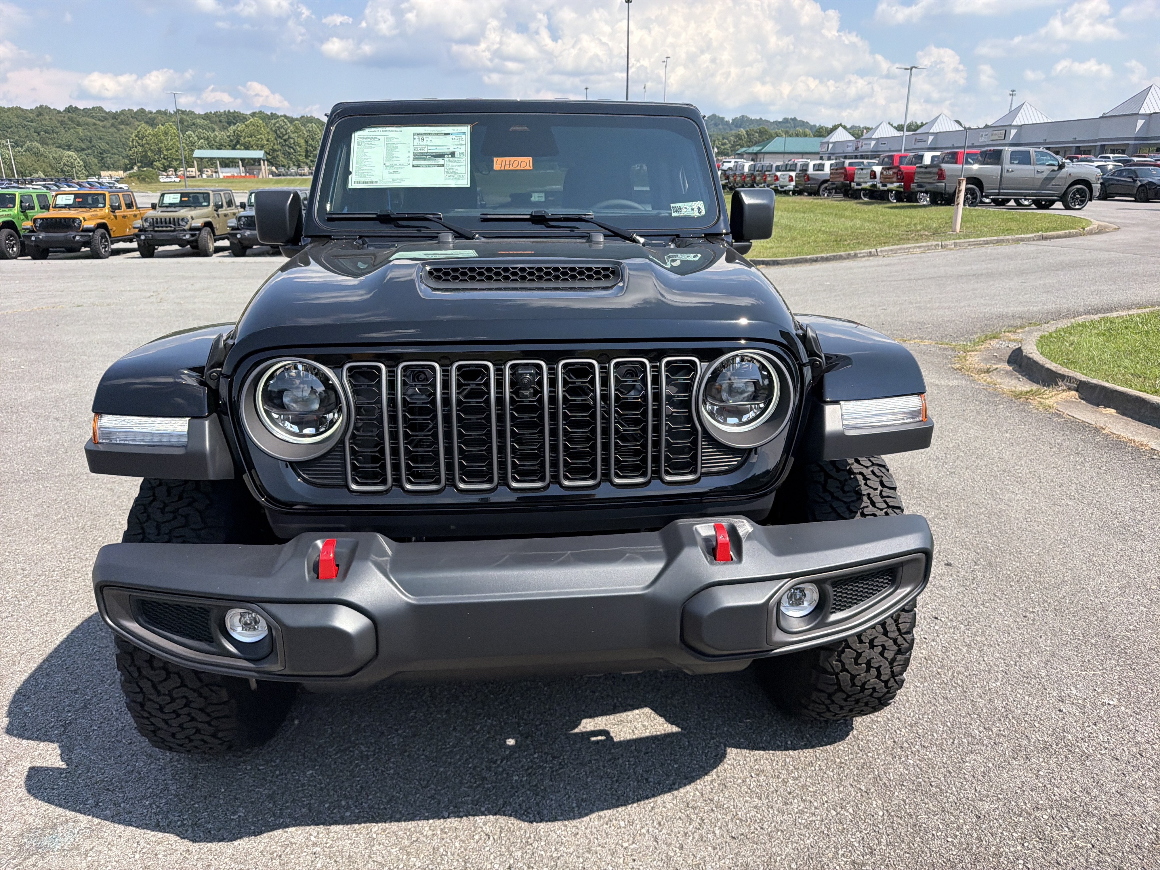 New 2027 Jeep Wrangler Unlimited Rubicon AWD/4WD image 2