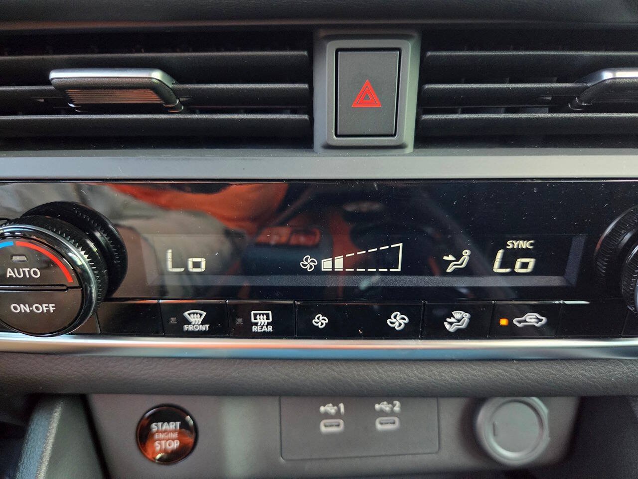 Used 2026 Nissan Rogue SV AWD/4WD image 28