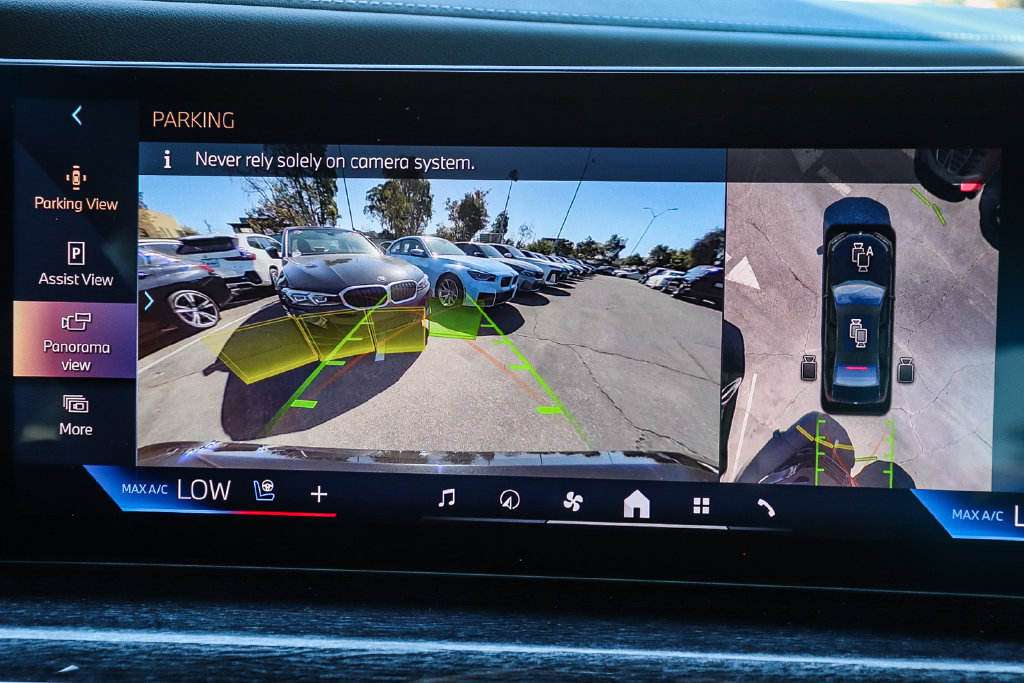 Used 2026 BMW i7 eDrive50 w/ Executive Package RWD image 23