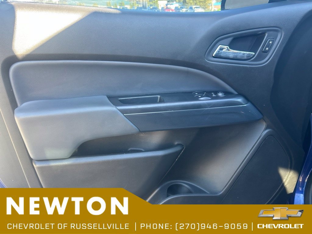 Used 2016 Chevrolet Colorado Z71 AWD/4WD image 8