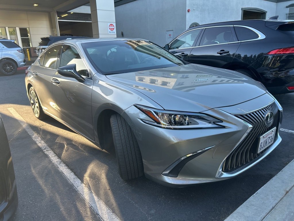 Used 2019 Lexus ES 300h