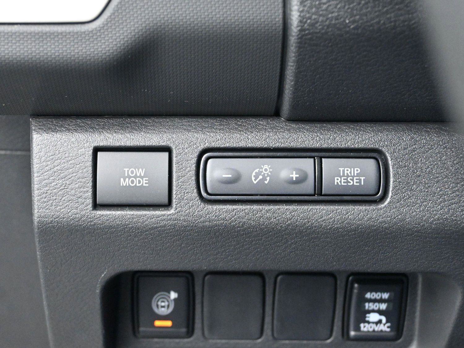 Used 2024 Nissan Frontier SV w/ Hardbody Edition image 25