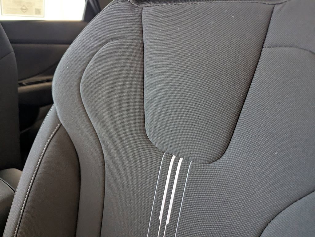 Certified 2026 Hyundai Elantra Sport image 11