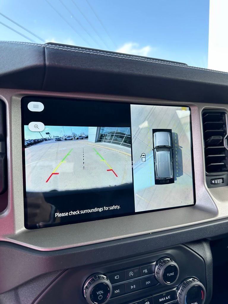 New 2026 Ford Bronco Outer Banks image 18