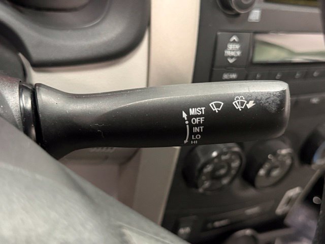 Used 2013 Toyota Corolla L FWD image 13