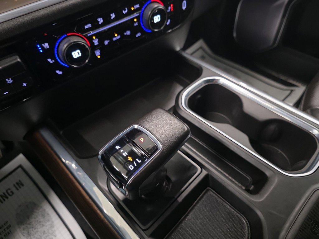 Used 2022 Chevrolet Silverado 1500 High Country w/ Z71 Off-Road Package image 28