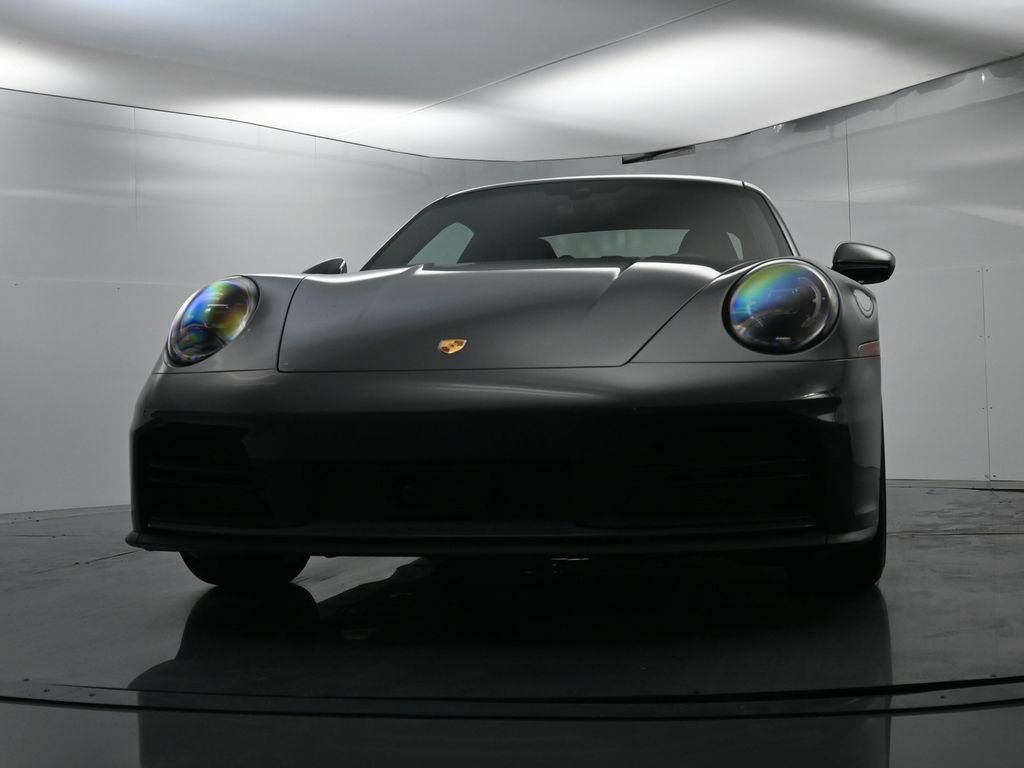 Certified 2025 Porsche 911 Carrera RWD image 49