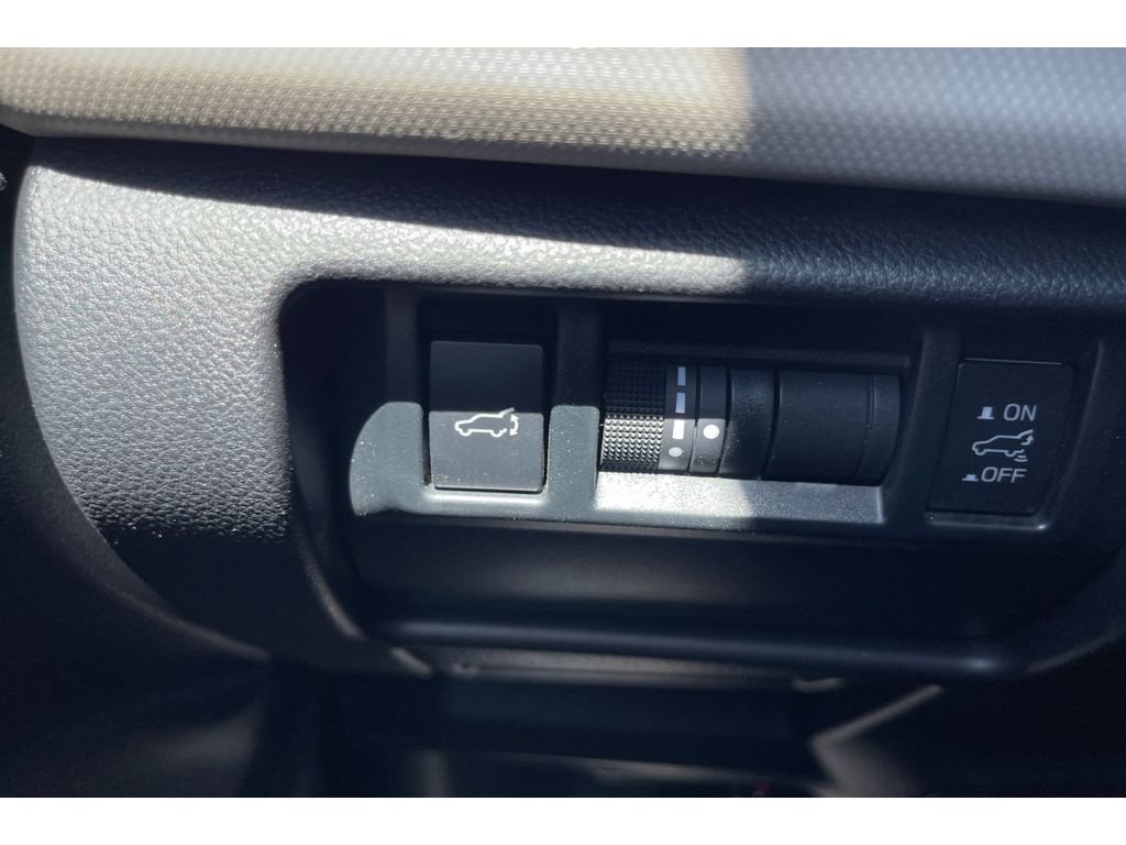 Certified 2026 Subaru Forester Premium AWD/4WD image 39